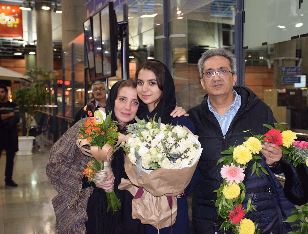 دختر نابغه ورزش ایران در کنار پدر و مادرش