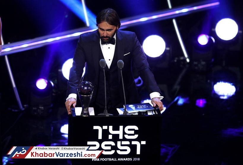 زنده از مراسم The Best/ معرفی بهترین تیم سال با حضور مسی و رونالدوی غایب
