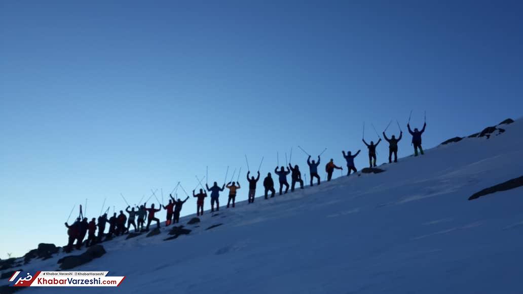 تصاویر| ارتش به قله الوند صعود کرد