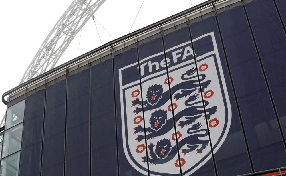 خطر حذف از انتخابی جام جهانی برای انگليس توسط فيفا