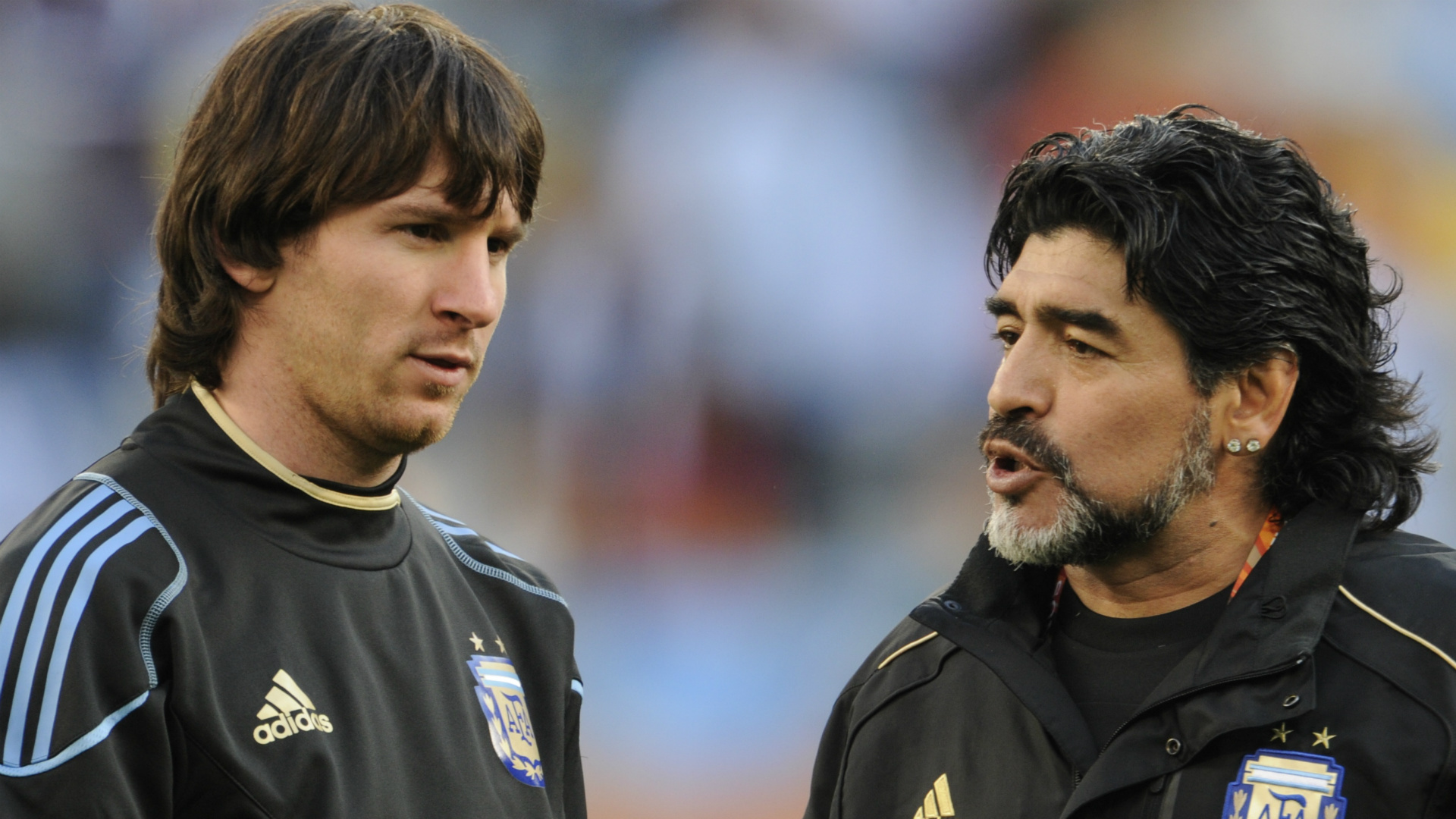 مارادونا: مسی بيشتر شبيه یک عروسک بود تا یک فوتباليست