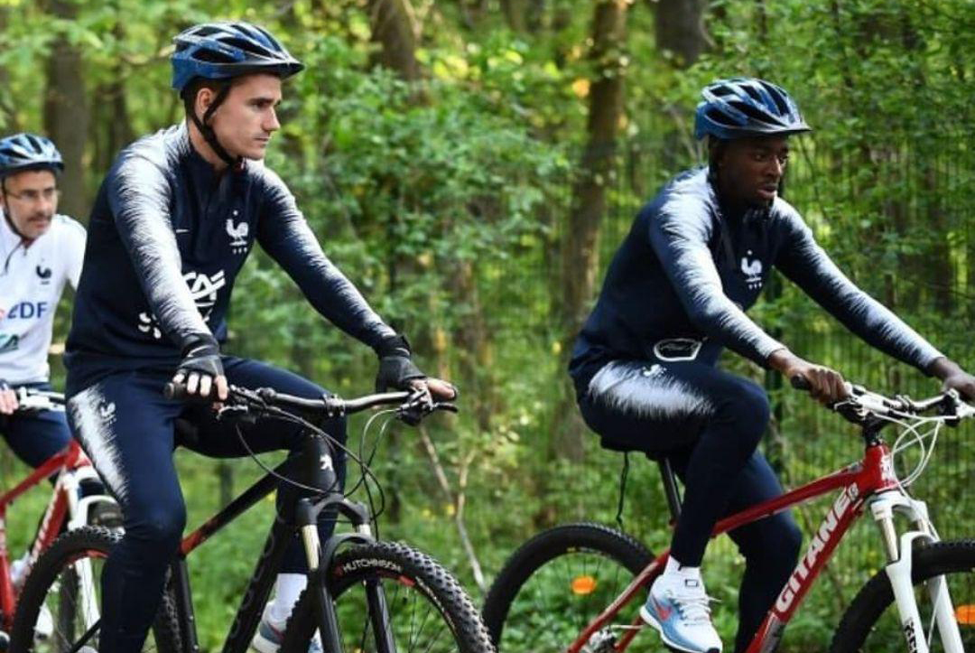 گزارش تصویری| تمرین تیم ملی فرانسه با دوچرخه در جنگل