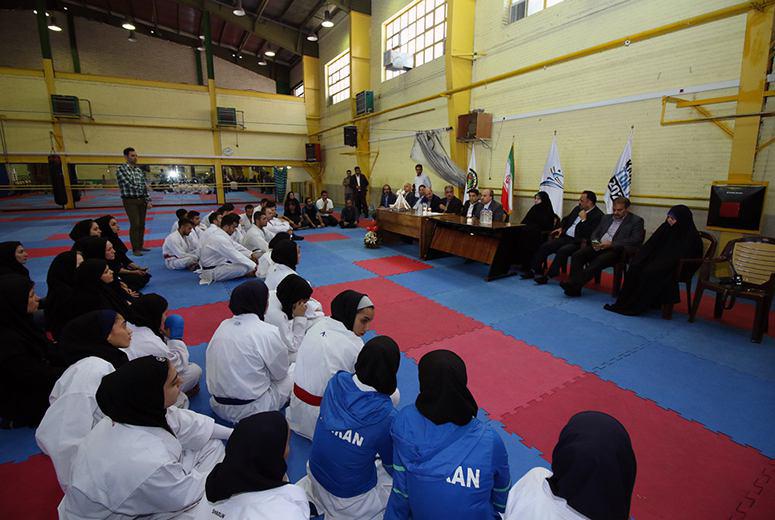 بازدید وزیر ورزش از اردوی تیم های ملی کاراته